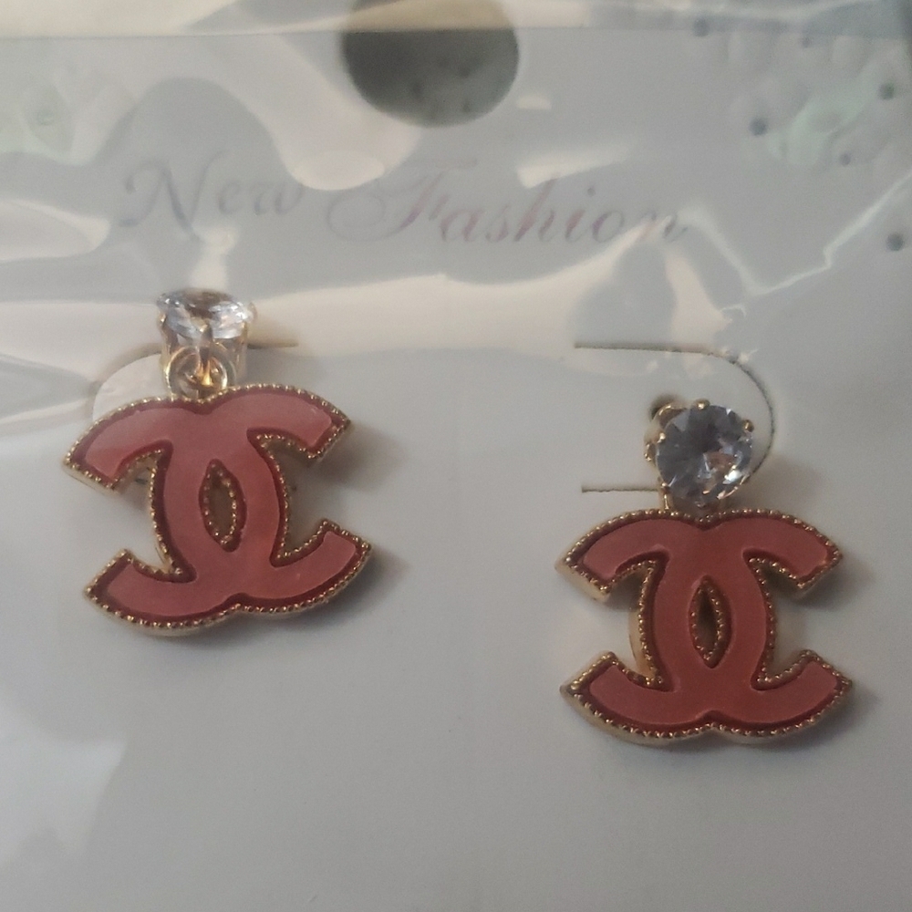 Elegant Red and Gold Earrings